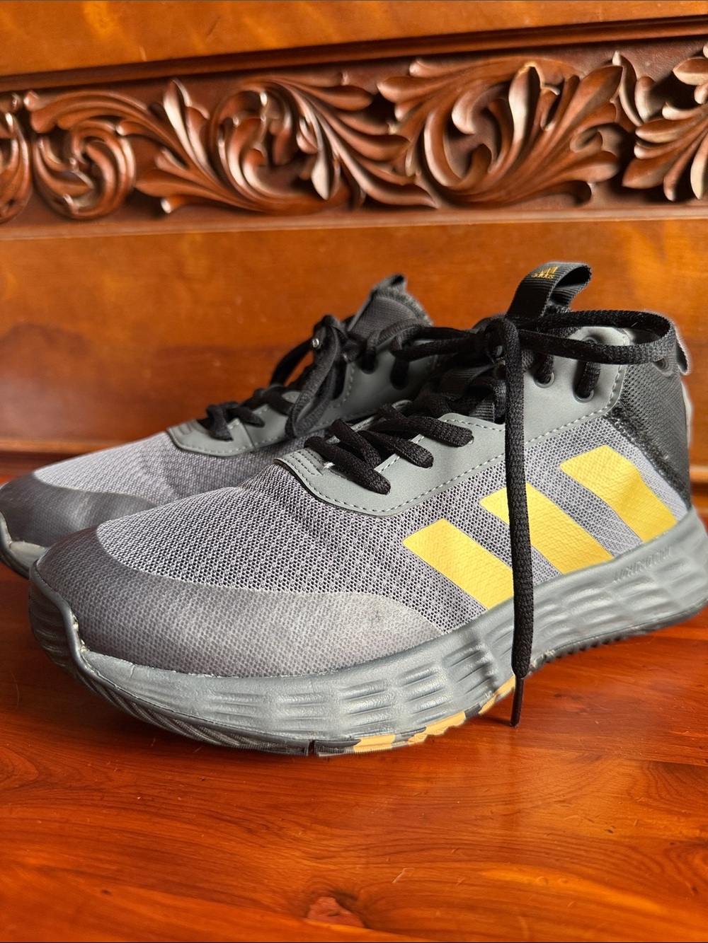 ⁠adidas Own the Game 2.0 Basketball Shoes Men’s size 6